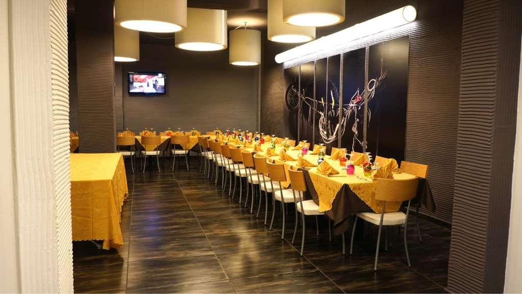 Hotel Scigliano Rossano Restaurant foto